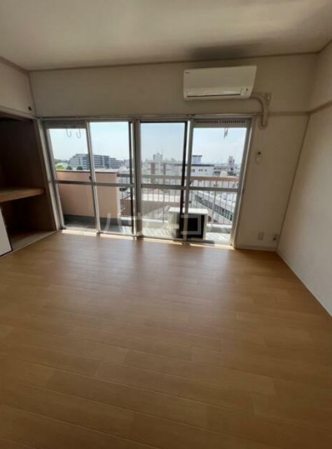 井草関口マンションの居間写真