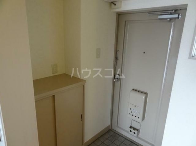 井草関口マンションの玄関写真