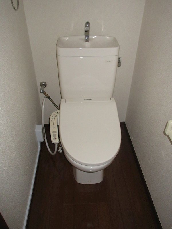トイレ　別部屋参考写真