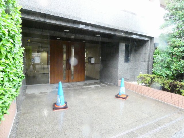 エントランス　カサレジーナ