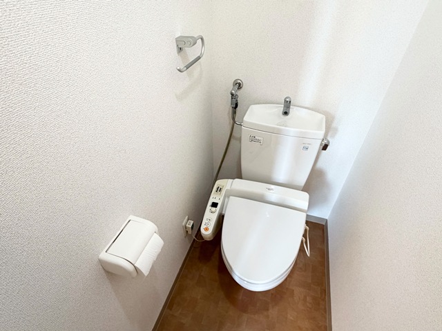 キャロルハウス4のトイレ写真