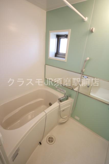山陽電鉄本線 西舞子駅 徒歩42分 2階建 築11年の風呂写真