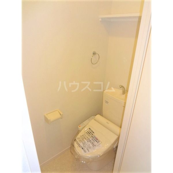東京メトロ半蔵門線 押上駅 徒歩3分 4階建 築13年のトイレ写真