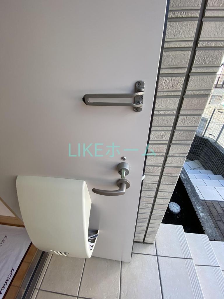 玄関　バス