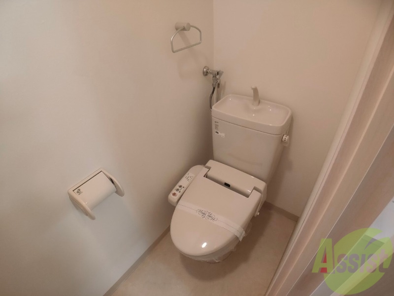 トイレ　トイレです。ウォシュレット付を探している方、おすすめです。