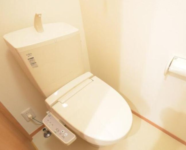 トイレ　落ち着いたトイレです