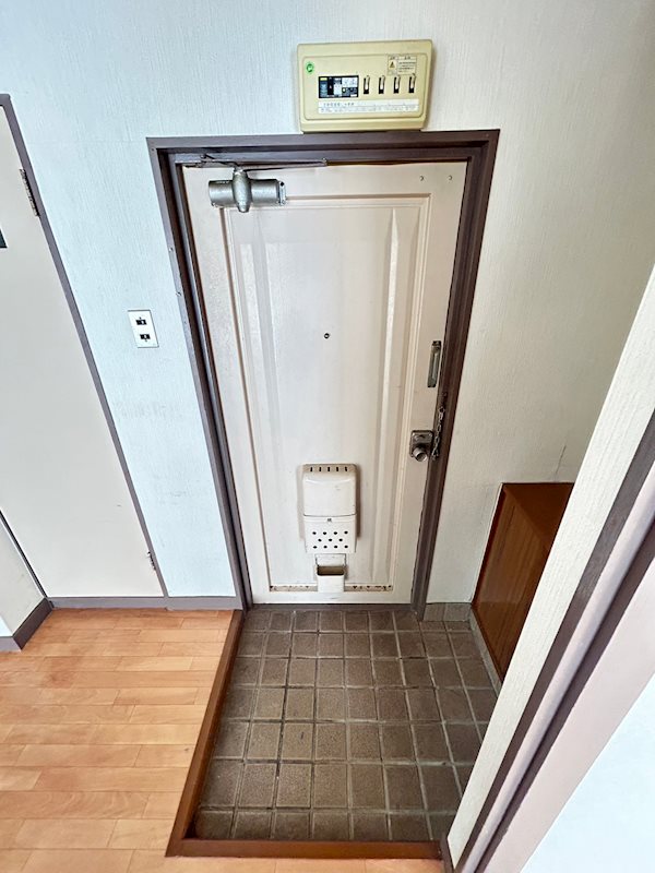 新神戸マンションの玄関写真