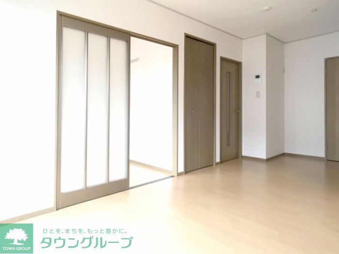 エピナール B\\/Cの居間写真