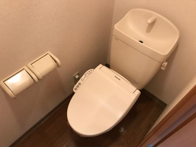 トイレ　シャワー付トイレ