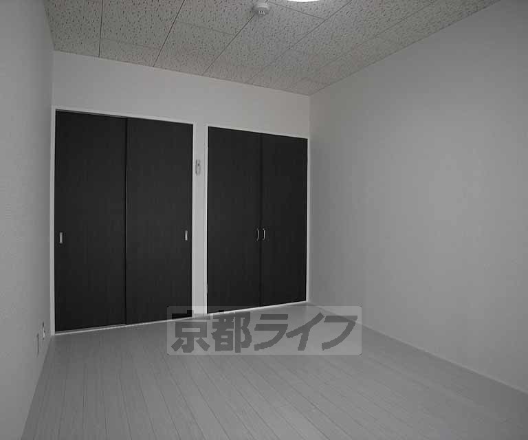 居室・リビング　きれいなお部屋です。
