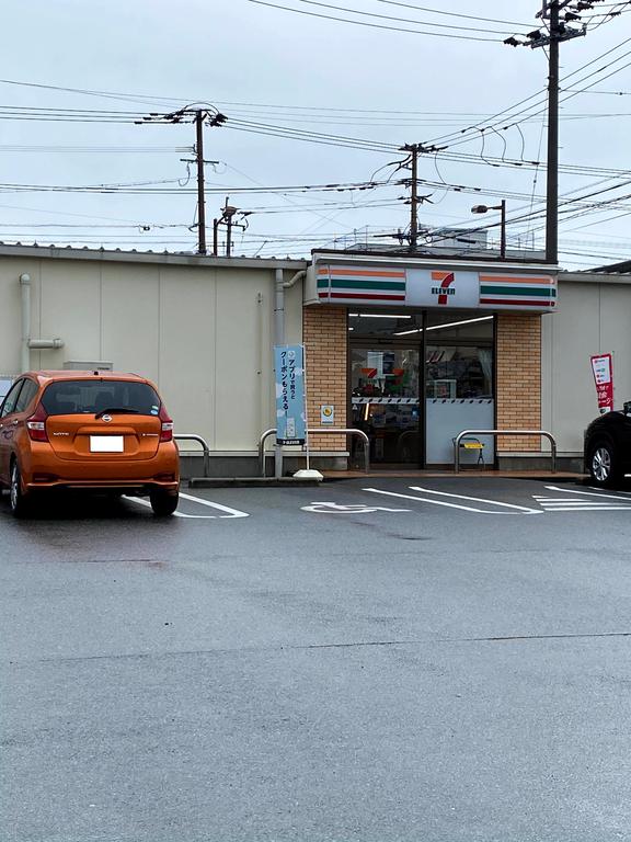 コンビニ　セブンイレブン熊本川尻1丁目店（コンビニ）まで1124m