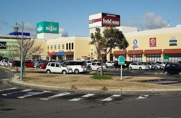 ショッピングセンター　モラージュ佐賀（ショッピングセンター）まで2850m