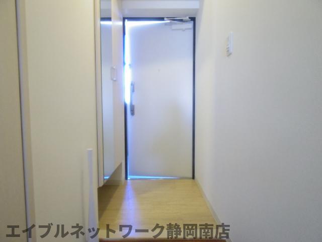 玄関　きれいな玄関です