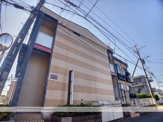 レオパレスモンブランの外観写真
