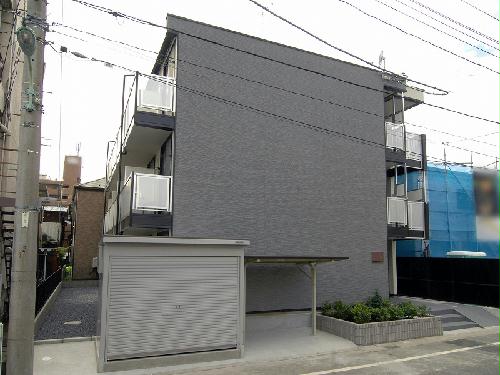 レオパレスクリンゲルの建物外観