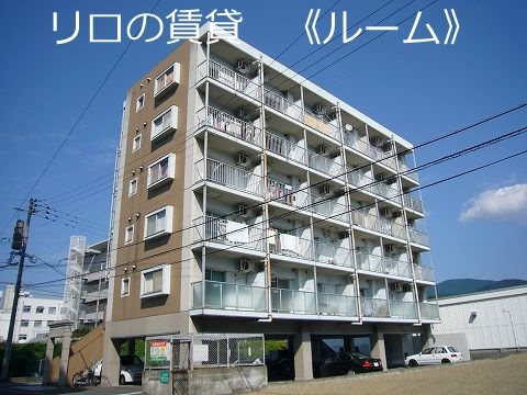 糟屋郡篠栗町大字尾仲のマンションの建物外観