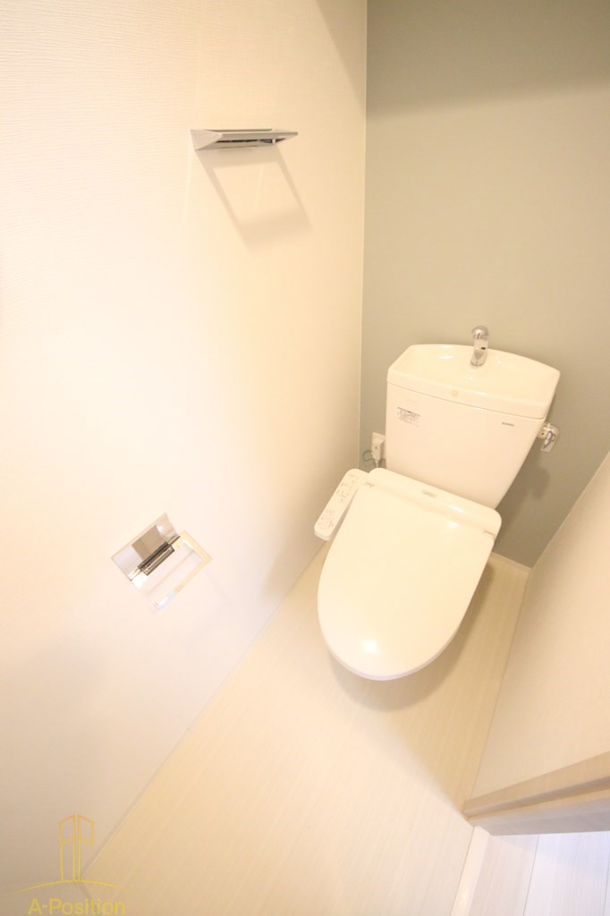 トイレ　レジュールアッシュ天王寺舟橋