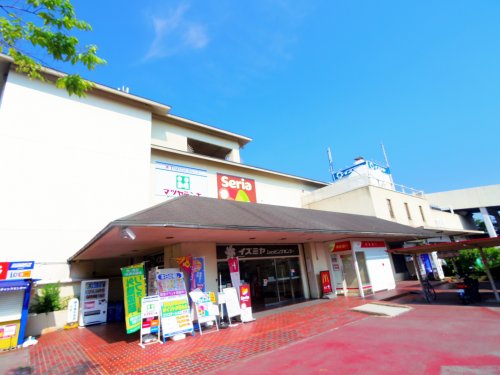 【奈良市学園南のアパートのスーパー】