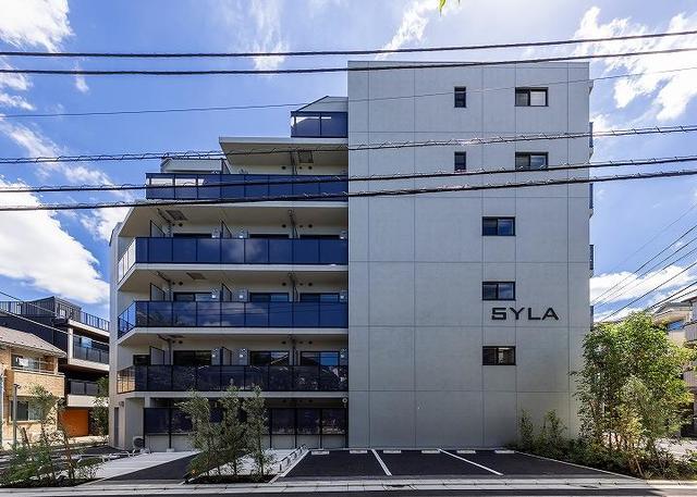 目黒区原町のマンションの建物外観