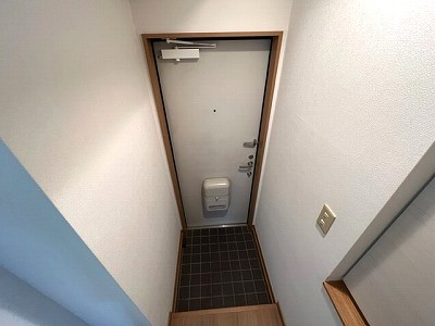 玄関　玄関スペース