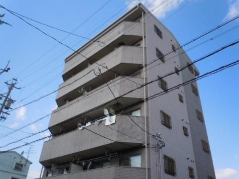 名古屋市中川区澄池町のマンションの建物外観