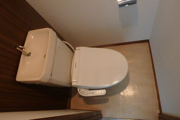 エクセランス・ド小松島のトイレ写真