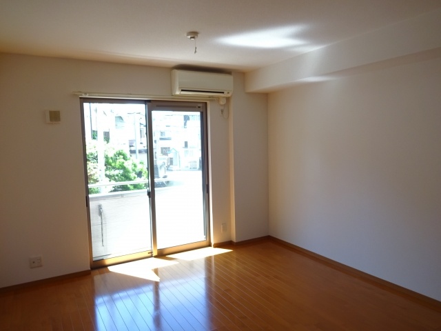 居室・リビング　別室の写真使用