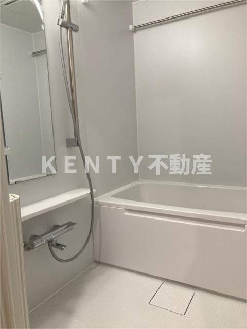 バス・シャワールーム　お風呂です