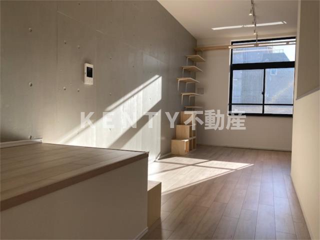 居室・リビング　ゆったりとした居間です