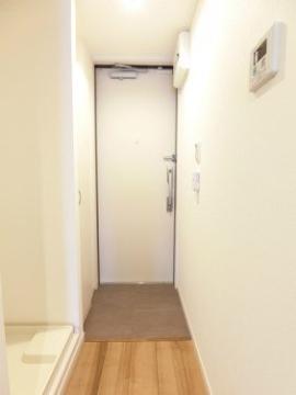 リブリ・茨木春日Ⅱ　玄関　玄関