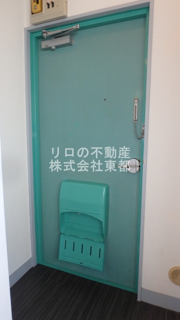 玄関　※前回募集時のお写真です。