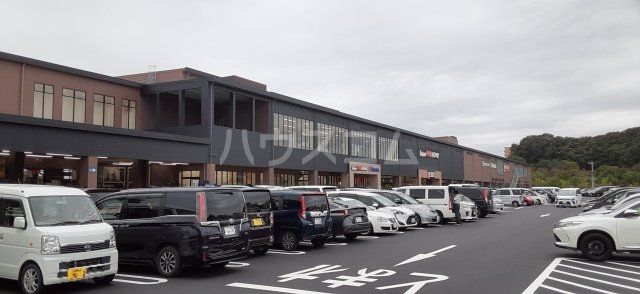 スーパー　ヤオコー八王子鑓水店（スーパー）まで567m