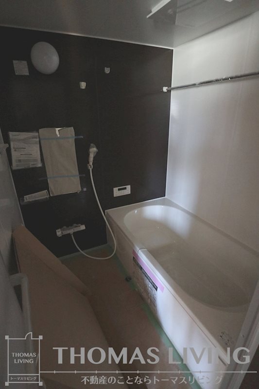 バス・シャワールーム　工事中の写真です。