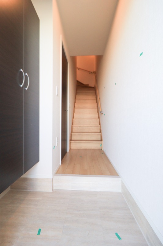 玄関　図面と現状に相違がある場合には現状を優先