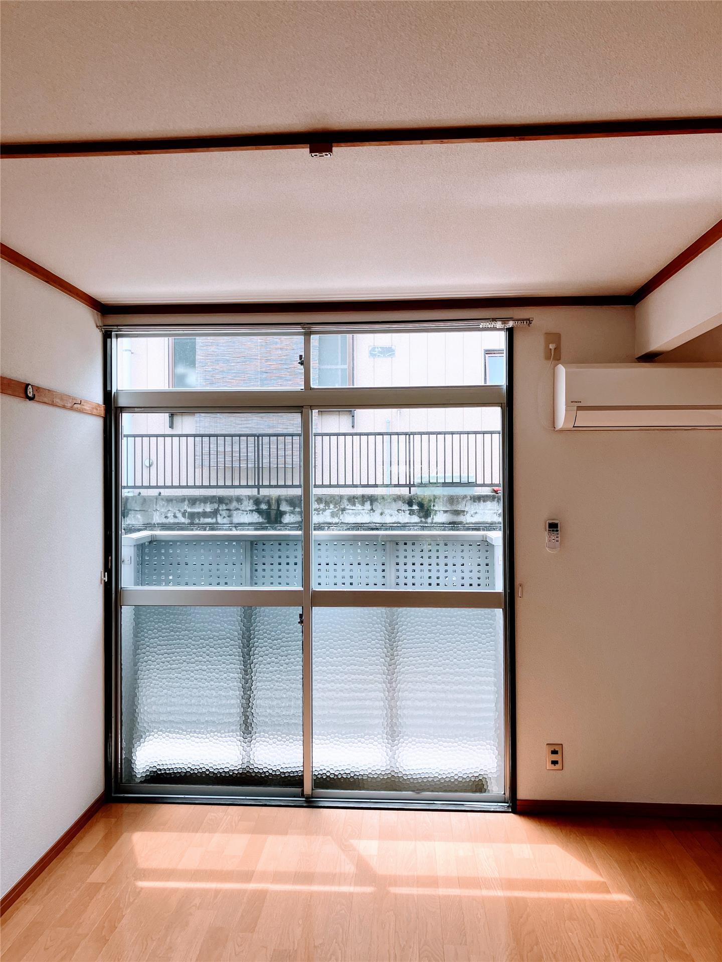 コーポ北杜の居間写真