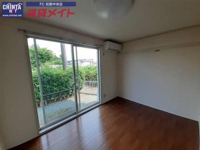 居室・リビング　同型タイプ画像