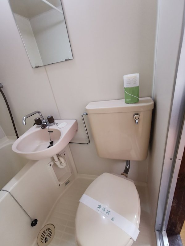 トイレ　別部屋参照