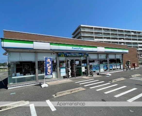 コンビニ　ファミリーマート那須塩原前弥六店（コンビニ）まで1838m