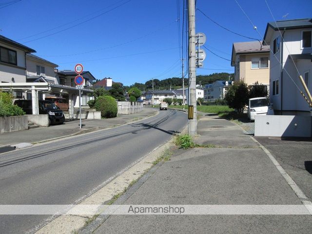 その他　周辺道路（その他）まで0m