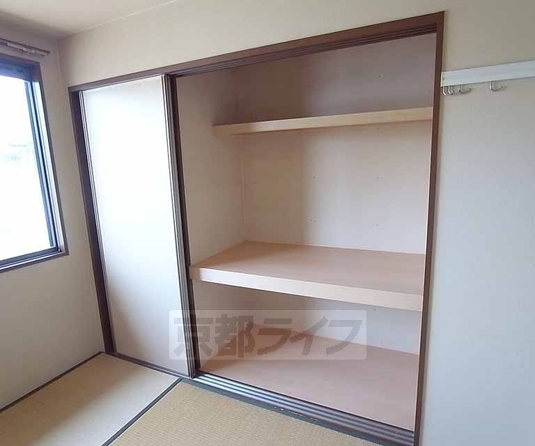 収納　壁一面の収納です