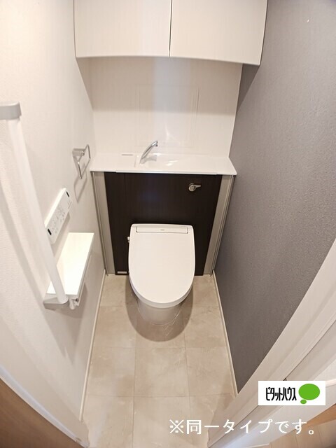 トイレ　同一タイプの部屋