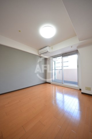 居室・リビング　ユーカ心斎橋東　洋室