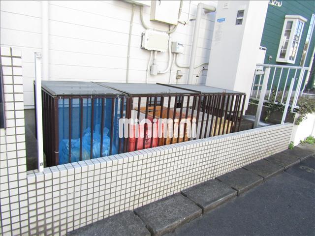 その他共有部分　敷地内ごみ置き場あります