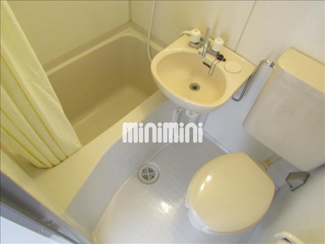 バス・シャワールーム　清潔感のあるお部屋です