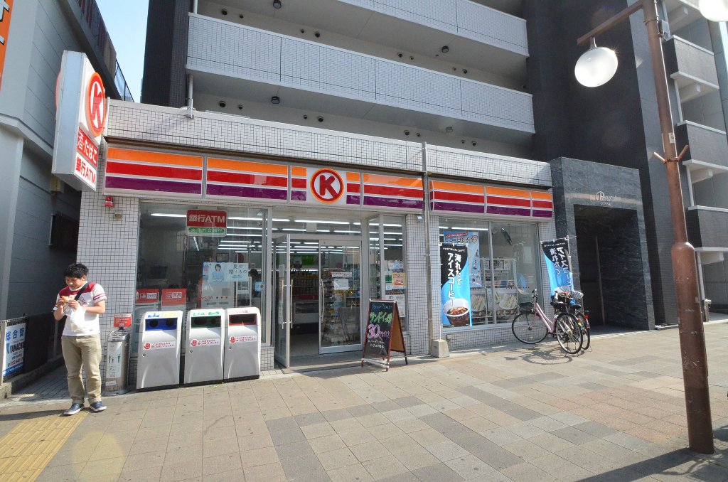その他　ファミリーマート地下鉄浄心店（その他）まで208m