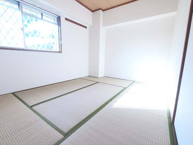 その他部屋・スペース　寝室などにピッタリ、独立した6帖和室