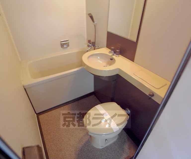 バス・シャワールーム　ＵＢの大きめサイズ！