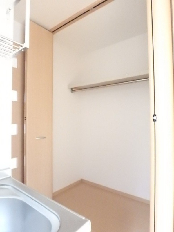 収納　図面と現状に相違がある場合には現状を優先