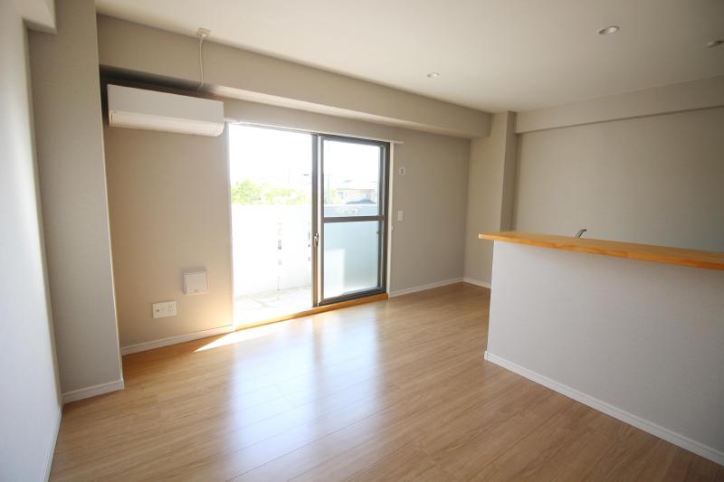 居室・リビング　類似物件居室イメージ