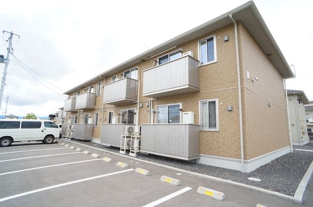 建物外観　大手ハウスメーカー施工